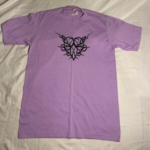 Vintage Lavender Tee with Black Tribal Design-Y2K Skater Tee